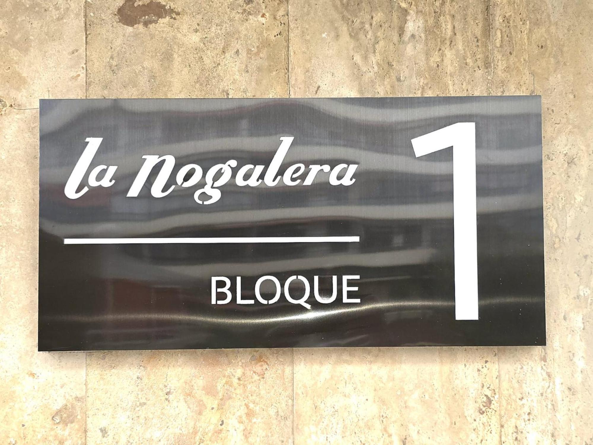 Nogalera Rainbow 2-Bedroom Apartment, Pool And Parking By Namaste Elite Torremolinos Esterno foto